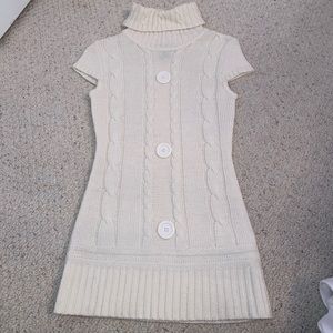 Sleeveless Turtleneck Sweater